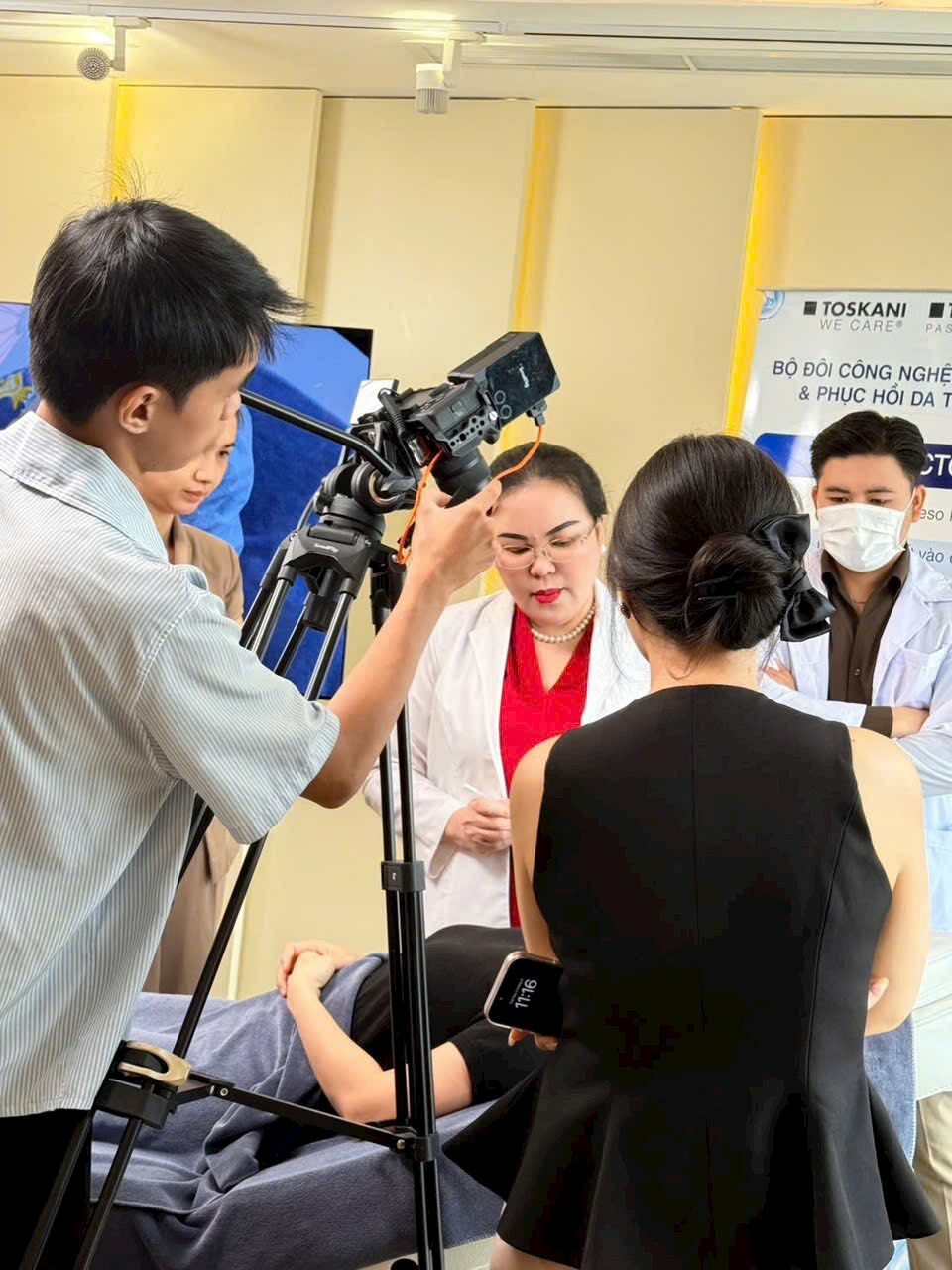 Bác sĩ Khánh Huệ luôn nhấn mạnh vào yếu tố “an toàn” 